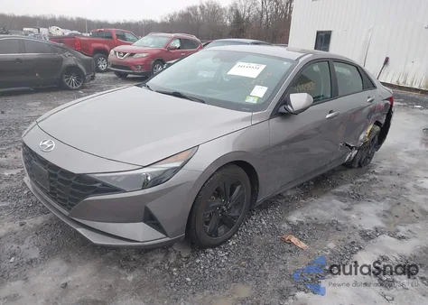 2022 Hyundai Elantra Sel from USA, damaged, VIN KMHLM4AG3NU360329